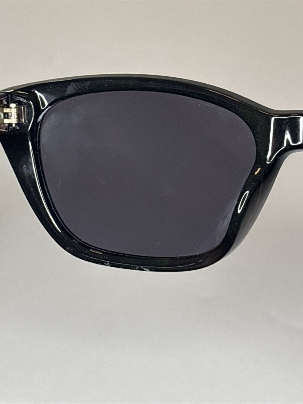 Foster Grant Sunglasses FG 24 57 BLK EMB Black Fashion Frames 100% UVA-UVB - Picture 11 of 12